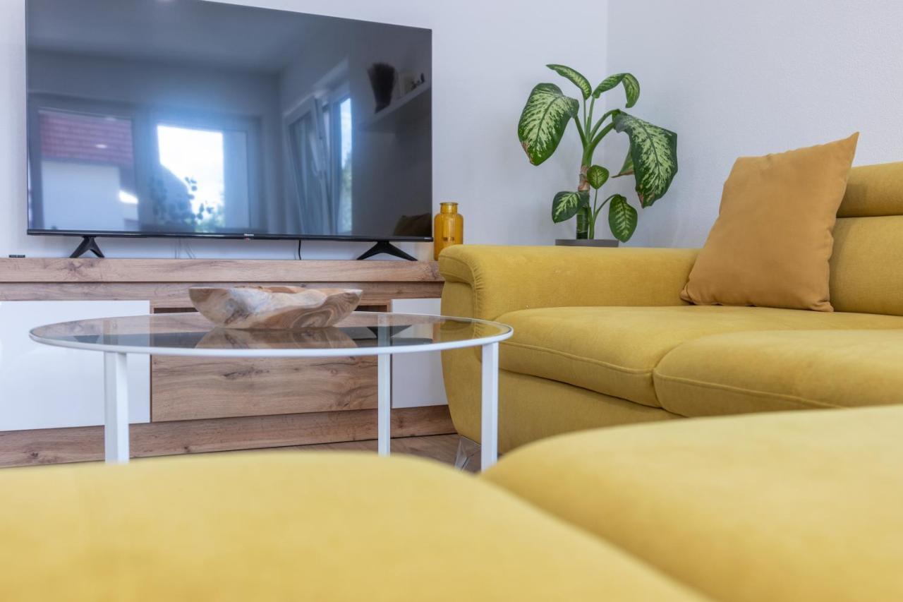 Unique: Zentrumsnahe 2 Zimmerwohnung In Villingen Mit Netflix 1 Og Villingen-Schwenningen Exterior photo