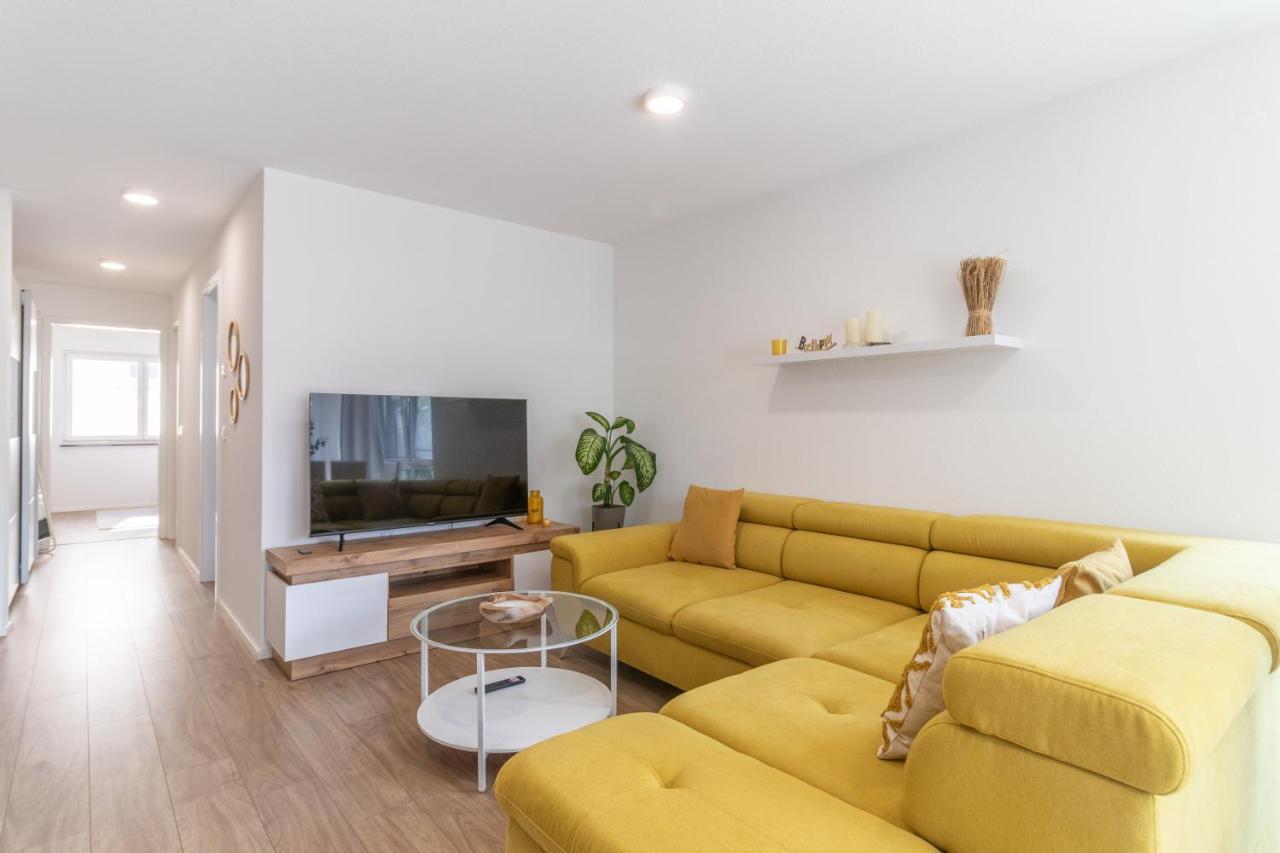 Unique: Zentrumsnahe 2 Zimmerwohnung In Villingen Mit Netflix 1 Og Villingen-Schwenningen Exterior photo
